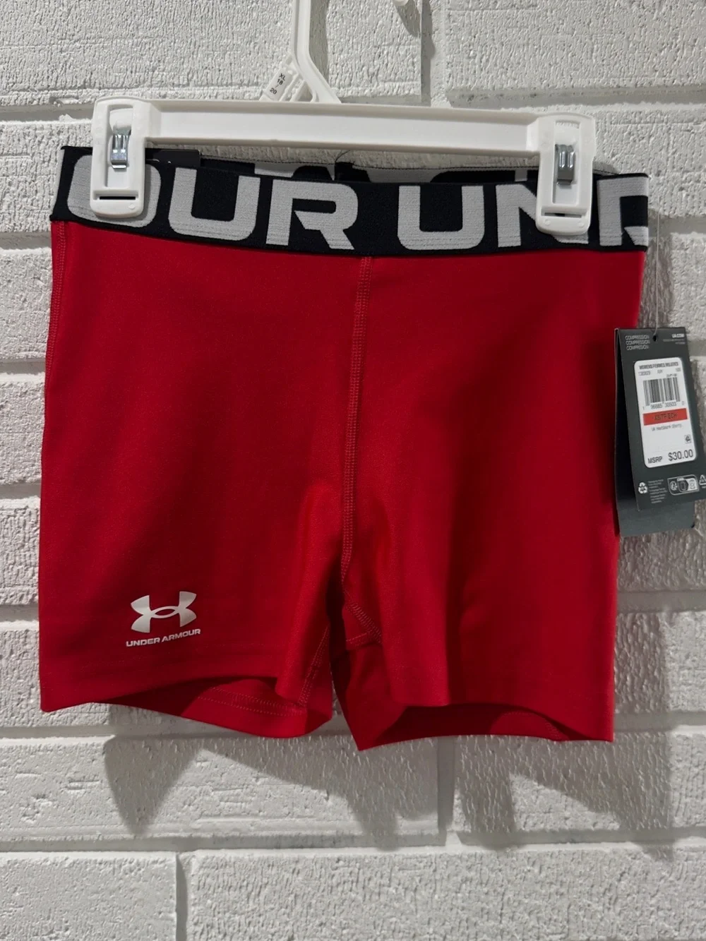 UA WOMEN'S HEATGEAR SHORTY 3